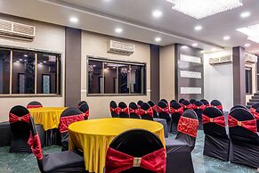 Treebo The Blue Roof