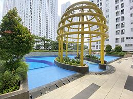 Restful And Modern 2Br Bassura City Apartment