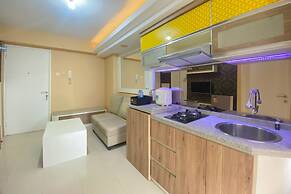 Restful And Modern 2Br Bassura City Apartment