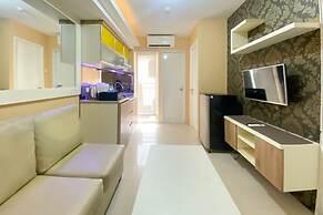 Restful And Modern 2Br Bassura City Apartment