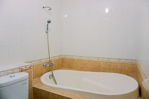 Spacious And Homey 3Br At Grand Palace Kemayoran Apartment