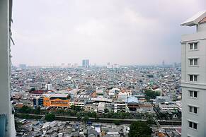 Spacious And Homey 3Br At Grand Palace Kemayoran Apartment