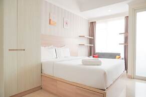 Warm And Best Studio At Menteng Park Apartment