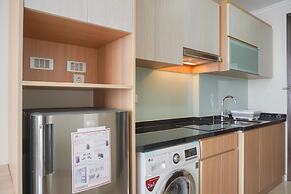 Warm And Best Studio At Menteng Park Apartment