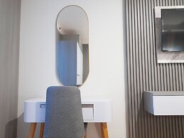 Modern Classic Studio At Mataram City Apartment