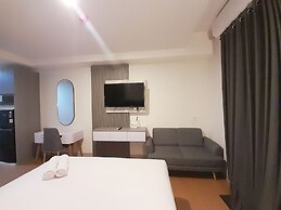 Modern Classic Studio At Mataram City Apartment