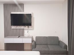 Modern Classic Studio At Mataram City Apartment