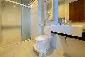 Great Location And Comfy 1Br Apartment At Capitol Park Residence