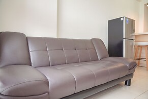 Homey And Comfort 2Br Sunter Park View Apartment