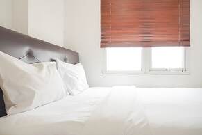 Homey And Comfort 2Br Sunter Park View Apartment