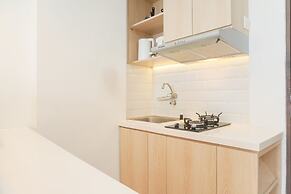 Homey And Comfort 2Br Sunter Park View Apartment