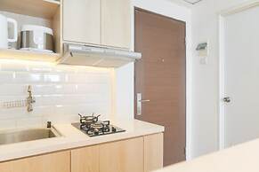 Homey And Comfort 2Br Sunter Park View Apartment