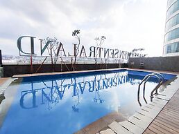 Homey And Strategic Studio (No Kitchen) At Sentraland Semarang Apartme