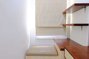 Homey And Modern Designed 2Br Apartment Parahyangan Residence