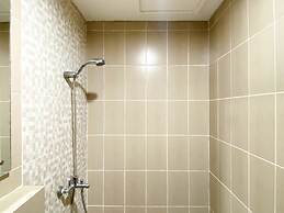 Nice And Comfy Studio At Enviro Apartment