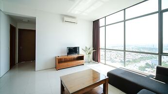 Homey 1Br With Extra Room Apartment At Aryaduta Residence Surabaya
