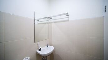 Compact And Cozy Stay Studio At Bale Hinggil Apartment