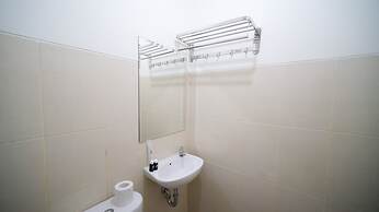 Tidy And Comfy Studio At Bale Hinggil Apartment