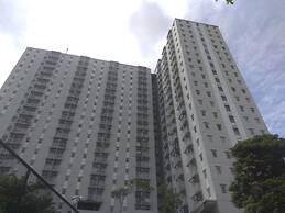 Modern Look 2Br At Bogor Valley Apartment