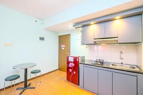 Modern Look 2Br At Bogor Valley Apartment
