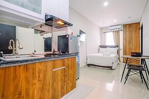 Homey And Modern Look Studio Apartment Atlanta Residences