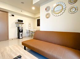 Homey And Modern 2Br At 6Th Floor Meikarta Apartment