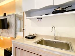 Modern Look Studio At Meikarta Apartment