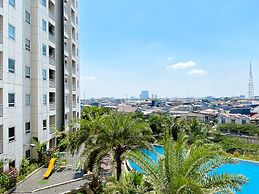 Big Studio At Apartment Mustika Golf Residence