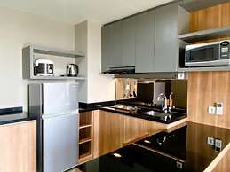 Big Studio At Apartment Mustika Golf Residence