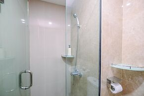 Modern Look And Comfy 2Br Transpark Cibubur Apartment