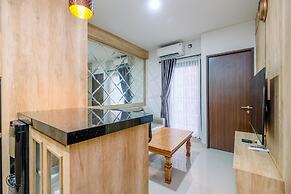 Modern Look And Comfy 2Br Transpark Cibubur Apartment