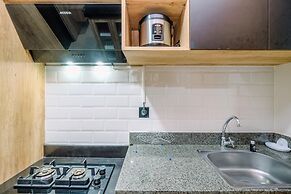 Modern Look And Comfy 2Br Transpark Cibubur Apartment