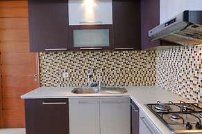 Spacious Designed 2Br Dago Butik Apartment