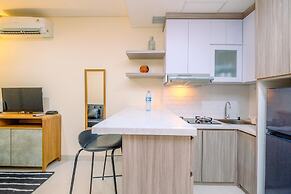 Spacious And Elegant 1Br Apartment Pejaten Park Residence