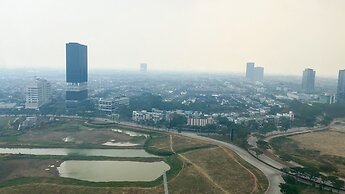 Homey And Well Furnished Studio Sky House Alam Sutera Apartment