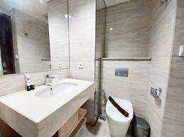 Modern Look 1Br At Uttara The Icon Apartment