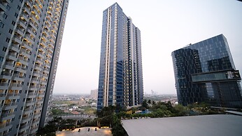 Warm Designed Studio At Orchard Supermall Mansion Apartment