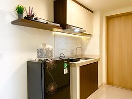 Spacious And Homey 2Br At Meikarta Apartment