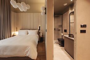 Zenith Premium Suites