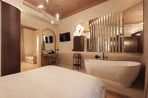 Zenith Premium Suites