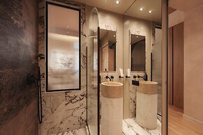 Zenith Premium Suites