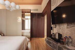 Zenith Premium Suites