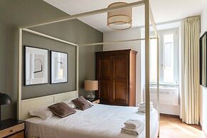 Piazza Navona Charming Apartment