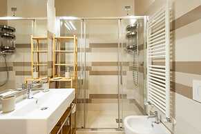 Cruise Port House by Wonderful Italy