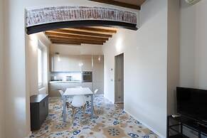 Cruise Port House by Wonderful Italy