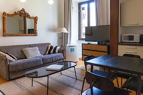 Colosseum Cosy Apartment Close To Metro