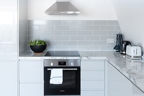 Brand new 2 bed flat with Amazing Views