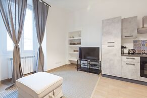 Moscova Modern Apartment