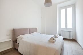 Moscova Modern Apartment