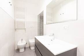 Moscova Modern Apartment